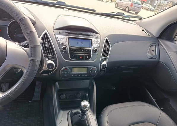 Hyundai ix35 cena 38900 przebieg: 183500, rok produkcji 2012 z Gdańsk małe 326